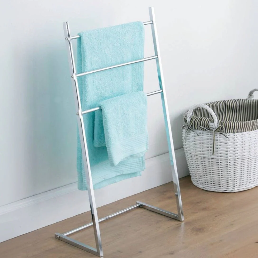 Dara 3 Arm Chrome Towel Stand - Image 3