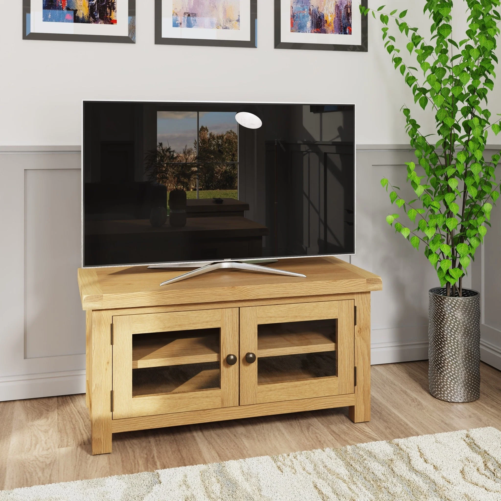 Kirdford Oak TV Unit - Image 3