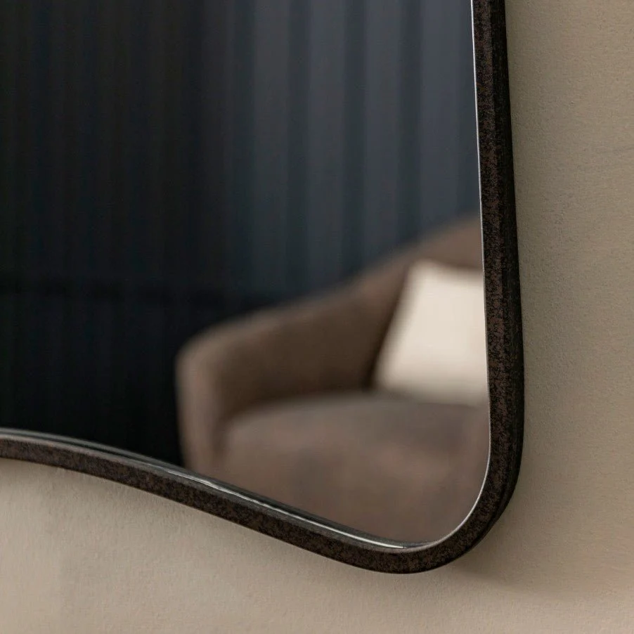 Kurva Black Mirror - Small - Image 3