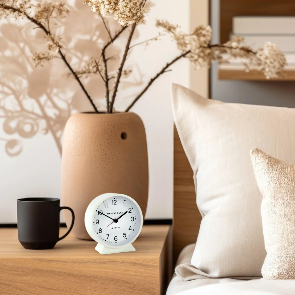 Thomas Kent Puffin Alarm Clock - Snowberry White - Image 4