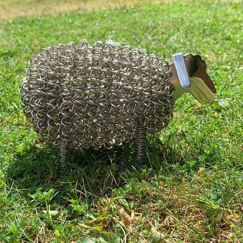 Wiggle Metal Lamb - Image 5